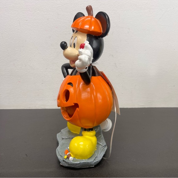 Disney Mickey And Minnie Mouse LED Light Up Halloween Statues - Picture 10 of 16